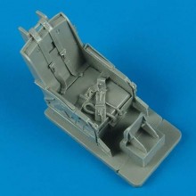 1:32 F-86 Sabre ejection seat withsafety belts
