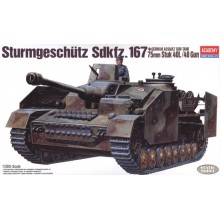 1:35 STURMGESCHÜTZ IV