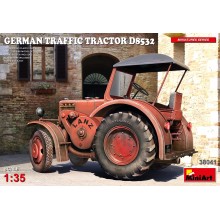 1:35 GERMAN TRAFFIC TRACTOR D8532