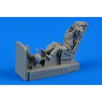 1:48 US Navy fighter pilot with ejection seat for F-8 Crusader