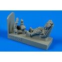 1:48 German WWII Luftwaffe pilot with seat for Bf 109E